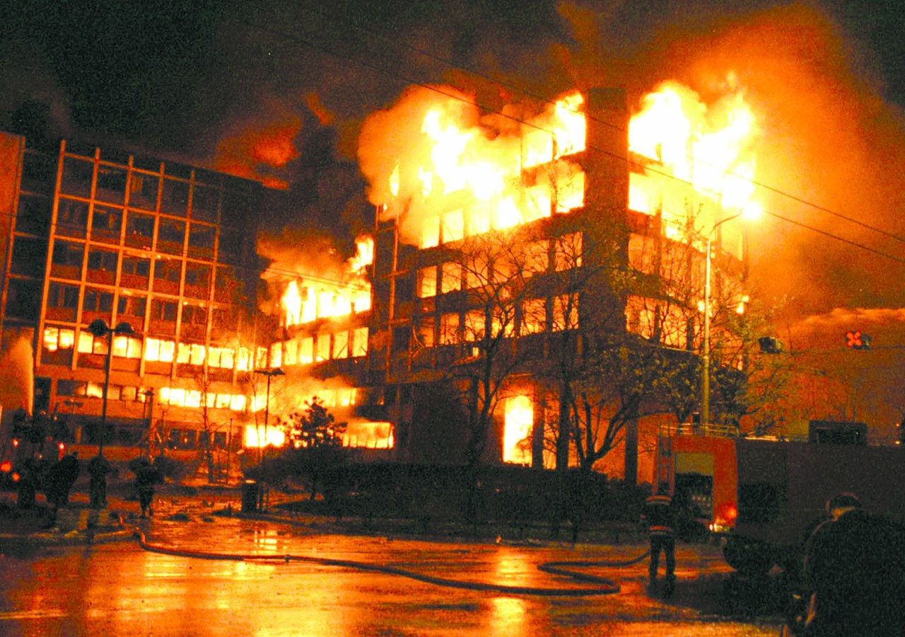 Картинки по запросу война в югославии 1999