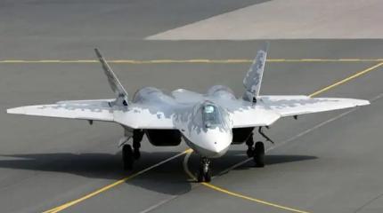 Удар по НАТО козырями: в России ускорили массовый выпуск суперистребителей Удар по НАТО козырями: в России ускорили массовый выпуск суперистребителей