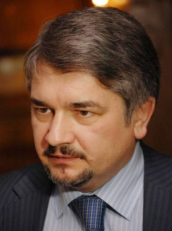 Ищенко: Единственный шанс для хунты – отступать за Днепр