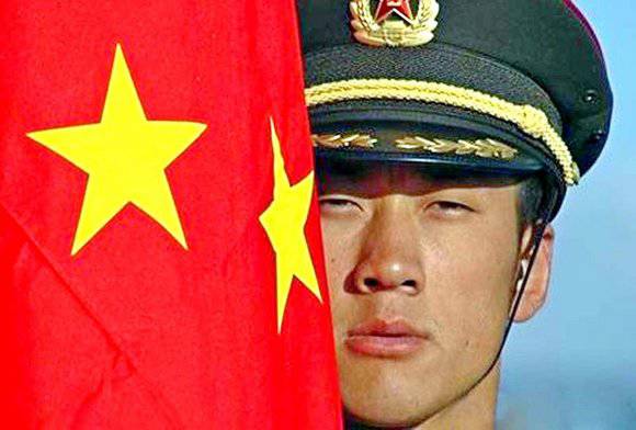 Китайский генерал пообещал разгромить Японию половиной армии КНР