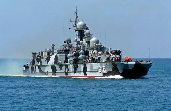 Средиземноморскую группировку ВМФ решено усилить ракетным кораблем на воздушной подушке