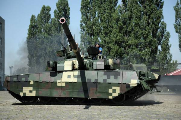 Украина делится с Азербайджаном новым вооружением