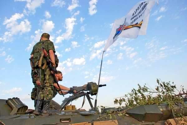 Армия ДНР нанесла артудар по рвущимся в аэропорт фашистам