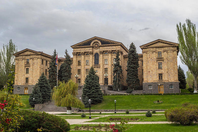 Расстрел армянского парламента