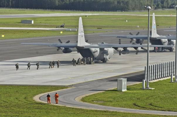 Уже четвертый аэродром НАТО нацелен на Беларусь