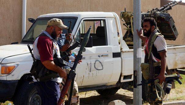Ливийские исламисты атаковали аэропорт Бенгази