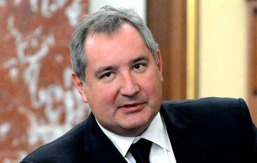 Рогозин: Рособоронэкспорт получил приглашение на передачу первого «Мистраля»