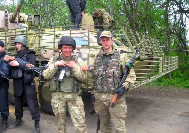 20 вооружённых боевиков на БТРе попытались захватить железную дорогу в Одессе