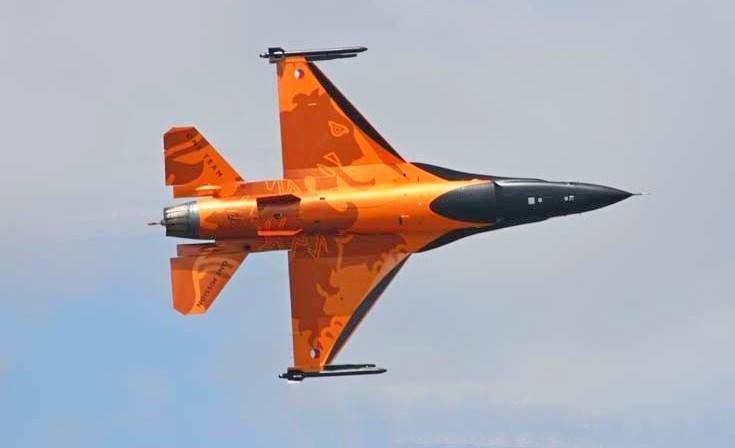 Нидерландские F-16 были подняты на перехват российского транспортника