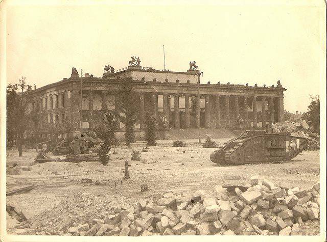 Танки Первой мировой участвовали в обороне Берлина