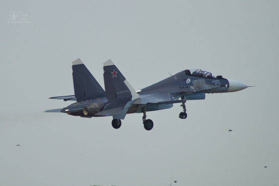 На вооружение морской авиации ЧФ поступили истребители Су-30