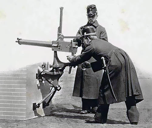 Механический пулемет с заводной рукояткой Gardner