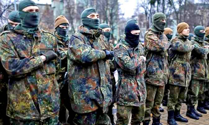 Бойцы карательных батальонов на Майдане потребовали отставки Порошенко