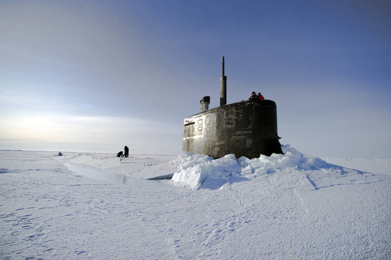 Субмарины США должны активизировать учения в Арктике из-за изменения климата