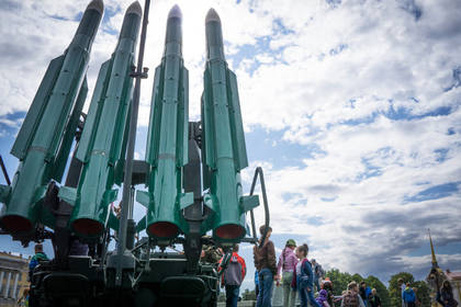 Российские военные вновь пообещали принять на вооружение «Бук-М3»