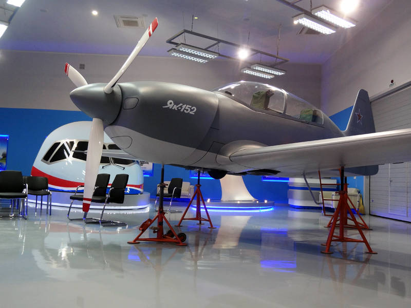 Минобороны до 2020 года планирует закупить 150 учебных самолетов Як-152