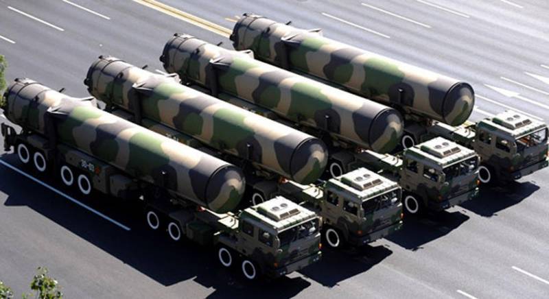 Китайские ракеты испугали Вашингтон: Поднебесная показала ядерные зубы