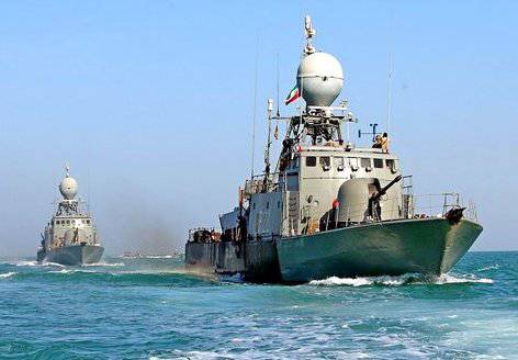 ВМС Ирана открыли огонь по американскому судну