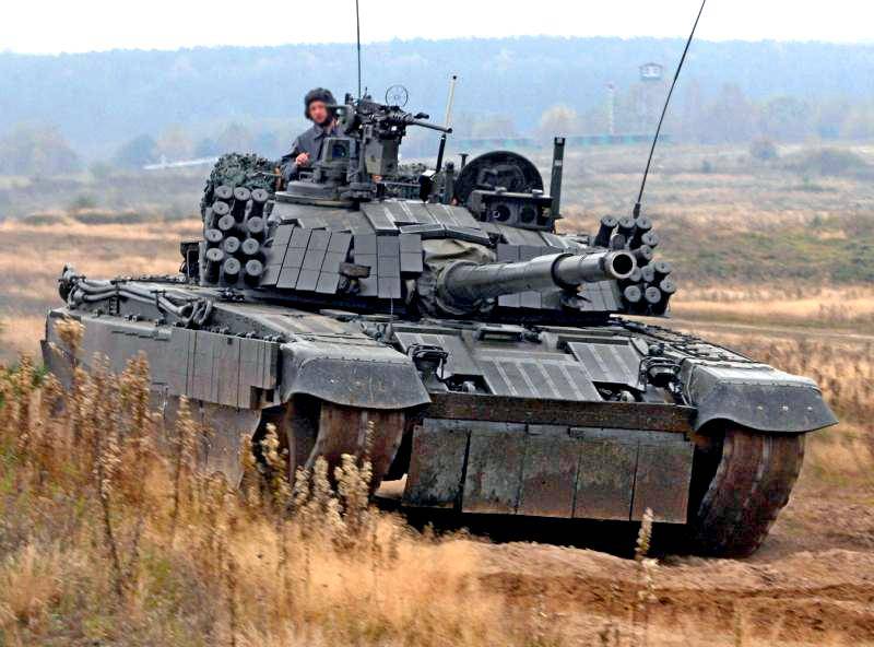 Новый этап войны: Польша начала поставки Т-72 на Украину