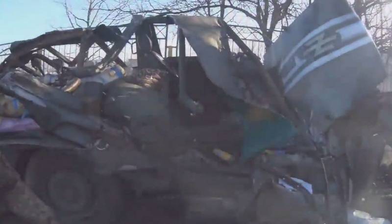Украинские СМИ пытаются выдать аварию с участием танка за нападение ополченцев