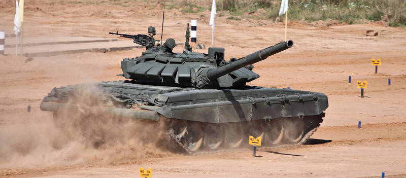 Таманская дивизия показала российским СМИ возможности танков Т-72Б3