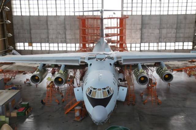 ОАО «Ил» отремонтирует семь самолетов Ил-76 для иностранных заказчиков