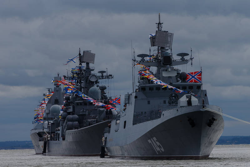 Военно-морской парад в честь Дня ВМФ России в Балтийске