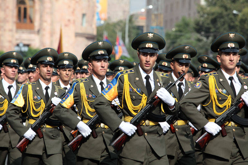 Воинские звания и знаки различия военнослужащих ВС Армении