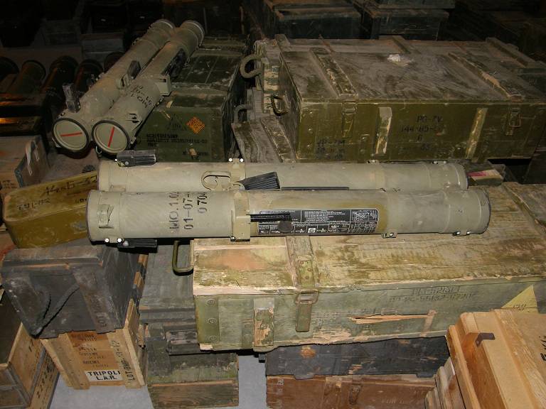Батальоны вывозят боеприпасы с территории АТО: СБУ изъяла на Луганщине два арсенала