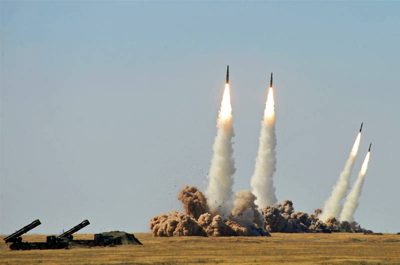 Ракетный козырь: комплексы «Искандер» подрежут крылья ястребам НАТО