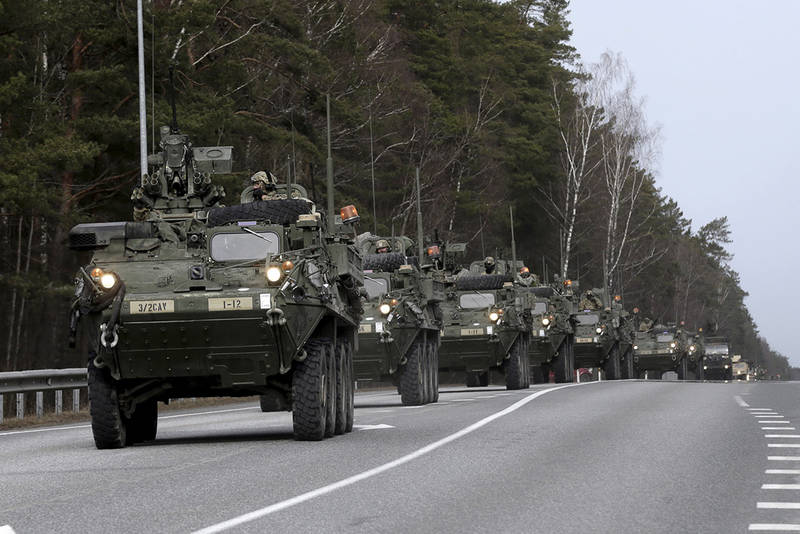 Армия США готовит новый военный конвой через всю Европу