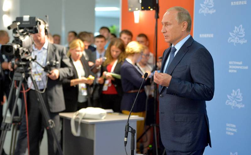 Владимир Путин: Говорить о готовности РФ к военным действиям против ИГИЛ рано
