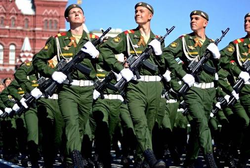 Русские хотят сделать армию национальной идеей