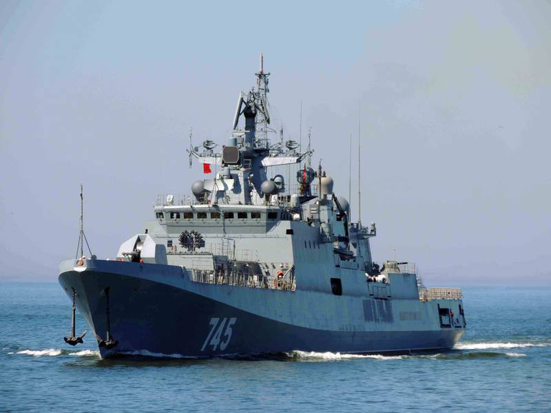 Сторожевой корабль ВМФ РФ «уничтожил» самолет «противника» над Балтикой