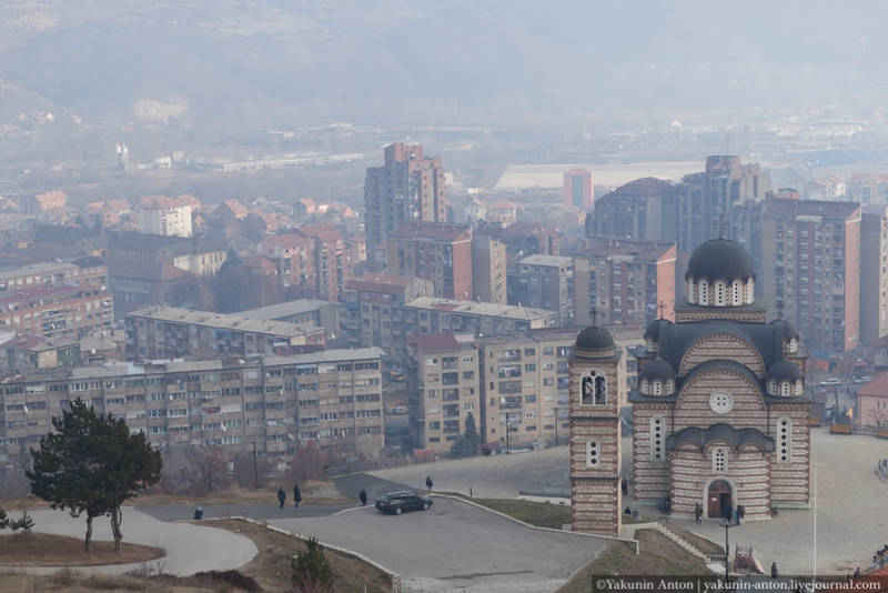 Теракт в Косово: на севере Косовской Митровицы сработало взрывное устройство