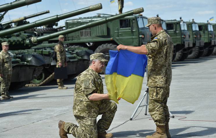 США намерены начать подготовку шести батальонов армии Украины