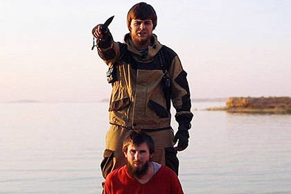Кого казнили в ИГ: русского разведчика или своего боевика-мусульманина? Расследование Reuters