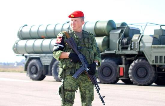 Le Monde: Россия усиливает контроль за своей военной базой в Латакии