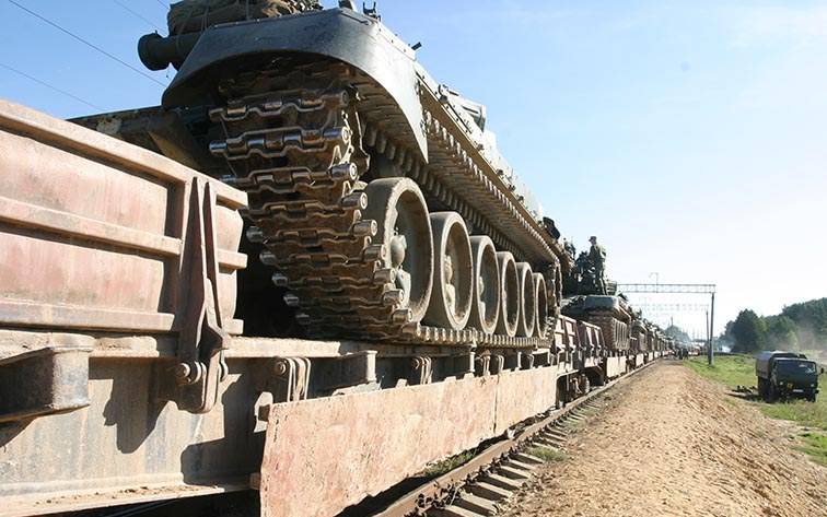 Новороссийские десантники готовы к переброске техники по железной дороге