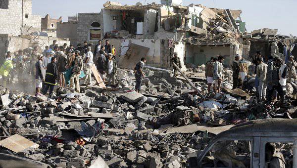Повстанцы и мирные жители погибли при авиаударах в Йемене