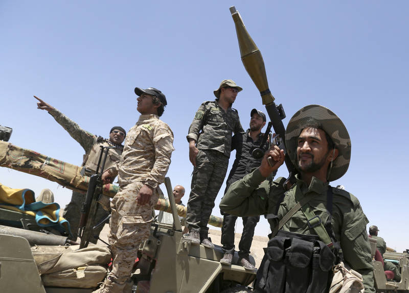 Подразделения иракской армии, созданные при поддержке США, перешли на сторону Асада