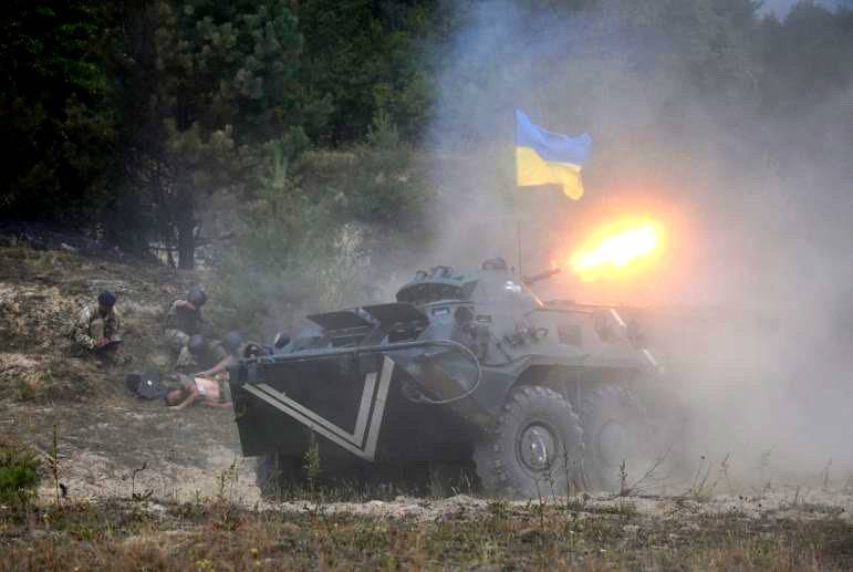 Враг у ворот: Штаты активно готовят Украину к войне против России