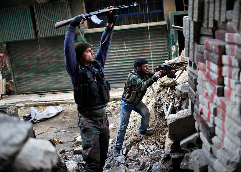 Генштаб Сирии сообщил о продолжении артобстрелов со стороны Турции