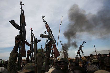 В Южном Судане солдатам разрешили насиловать женщин в качестве платы за службу