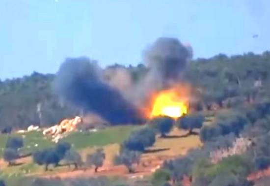 Боевикам в Сирии удалось подбить курдский Т-72 из комплекса TOW