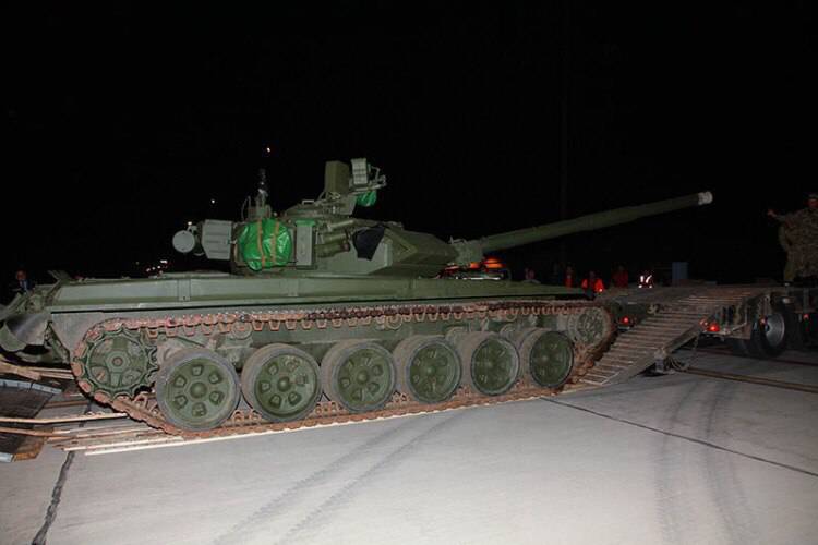 Призовой танк, выигранный на соревнованиях в России, доставлен в Армению