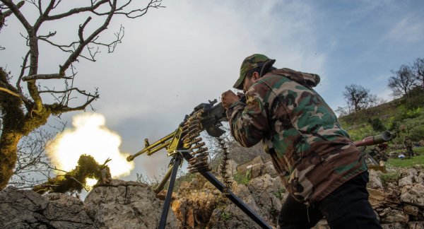 Армия отбила наступления в Алеппо и Хаме, Турция продолжает поставки оружия боевикам
