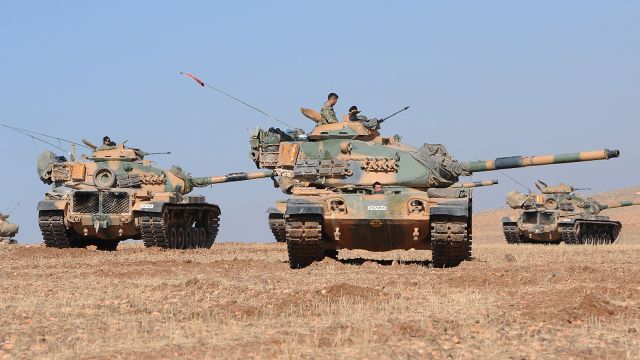 Турецкие войска перешли сирийскую границу
