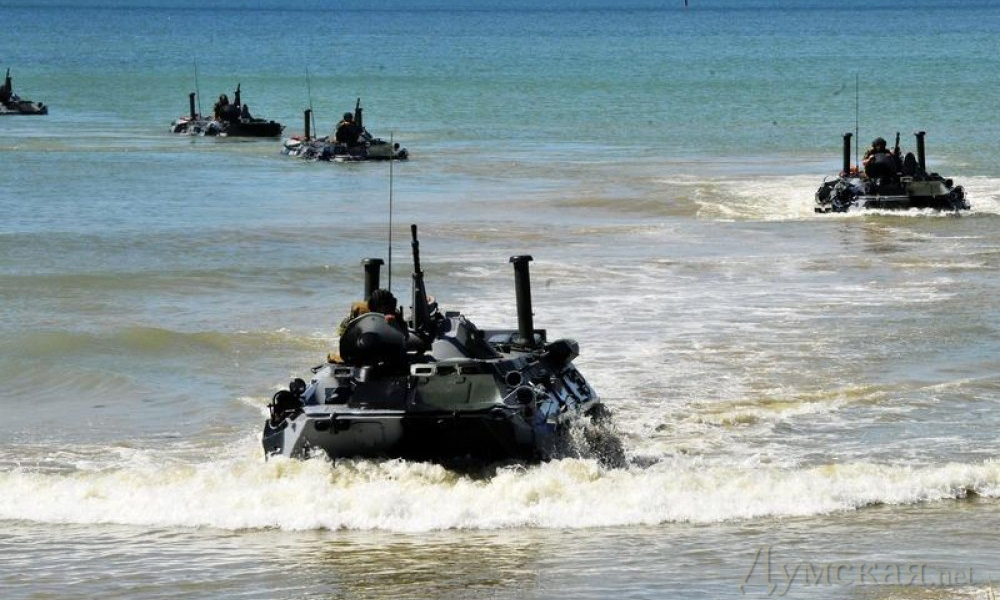 Украинские морские пехотинцы передают боевой опыт американцам