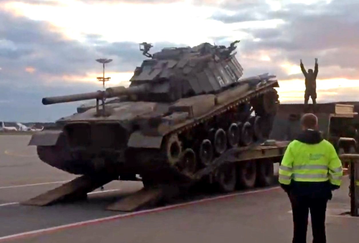 Обнародовано видео прибытия израильского танка «Магах» в Россию